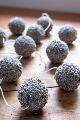 How to make a Lavender Ball Garland for your home
