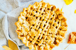 maple pear pie with a cream cheese crust