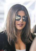 Priyanka Chopra Spotted in New York Stunning Beauty Queen Nov 2017 ~  Exclusive Galleries 013.jpg