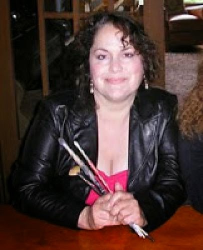Guest Author Juliet Blackwell Giveaway