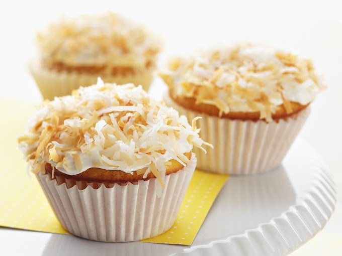 How to Make Coconut Filled Lemon Cupcakes