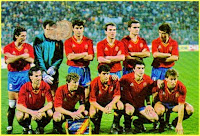 SELECCIÓN DE ESPAÑA - Temporada 1989-90 - Chendo, Zubizarreta, Michel, Roberto, Andrinúa y Villarroya; Górriz, Butragueño, Michel, Sanchís y Martín Vázquez. SELECCIÓN DE ESPAÑA 1 (Manolo), SELECCIÓN DE CHECOSLOVAQUIA 0. 21/02/1990. Partido amistoso. Alicante, España, estadio José Rico Pérez.. ESPAÑA: Zubizarreta; Chendo, Andrinúa (Juanito 62'), Manolo Sanchís, Górriz, Villarroya; Michel (Rafa Paz 62'), Roberto (Milla 53'), Martín Vázquez; Manolo (Julio Salinas 79') y Butragueño (Pardeza 62'); seleccionador: Luis Suárez.