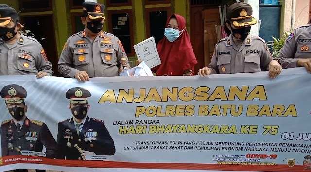 HUT Bhayangkara ke-75, Polres Batu Bara Laksanakan Anjangsana Serta Berikan Santunan Kepada WARAKAURI