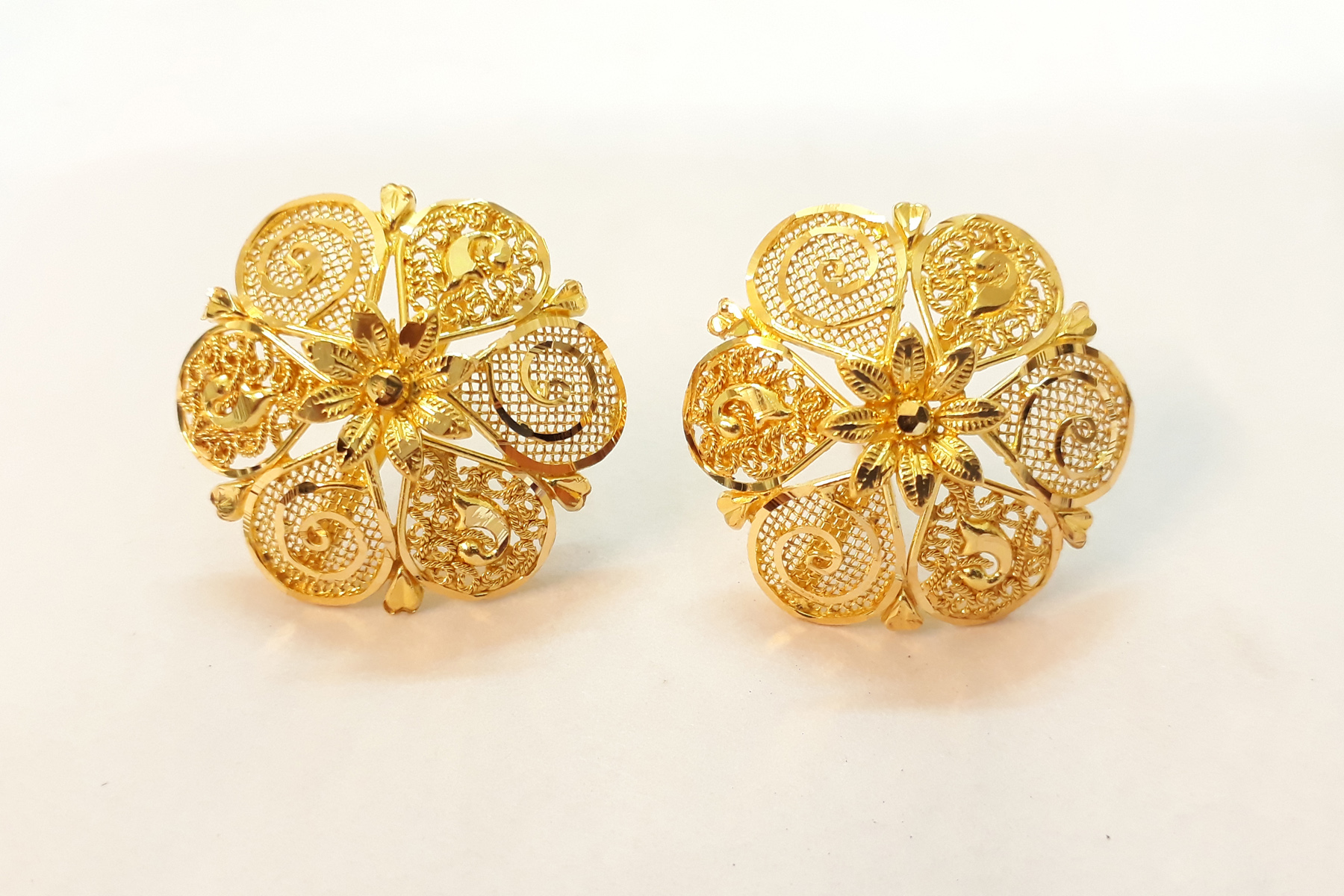 Latest Gold Earring Stud Tops Designs with Weight | Simple Tops Ear Studs Jhumka for Women daily use