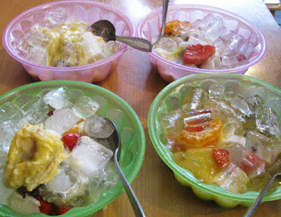 Tampilan sop buah pak ewok