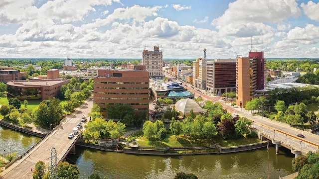 University of Michigan Ignite Your Potential with a World-Class Education That Transcends Boundaries