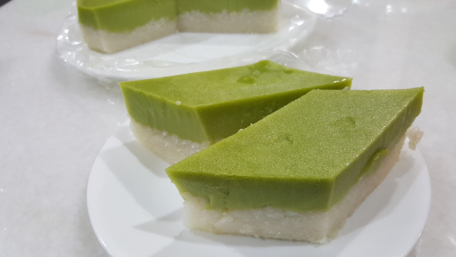 My HomeRecipes: KUIH SERIMUKA PANDAN