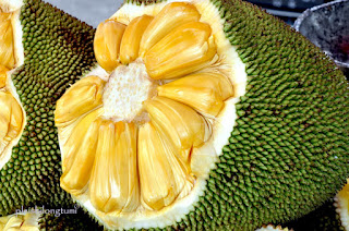 http://www.beritahariiniterbaru.com/2015/12/manfaat-buah-nangka-bagi-tubuh-kita.html