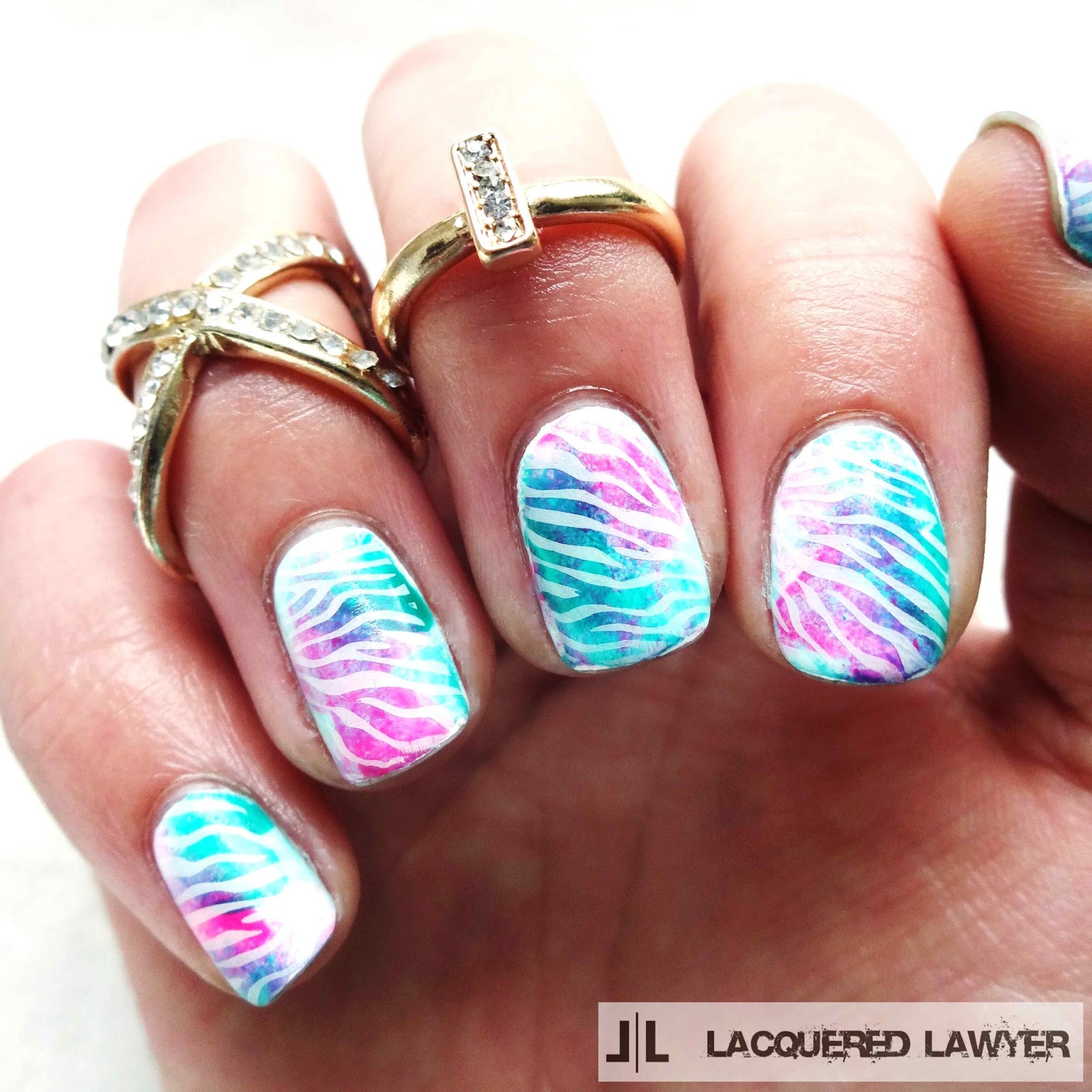 Zebra Nail Art