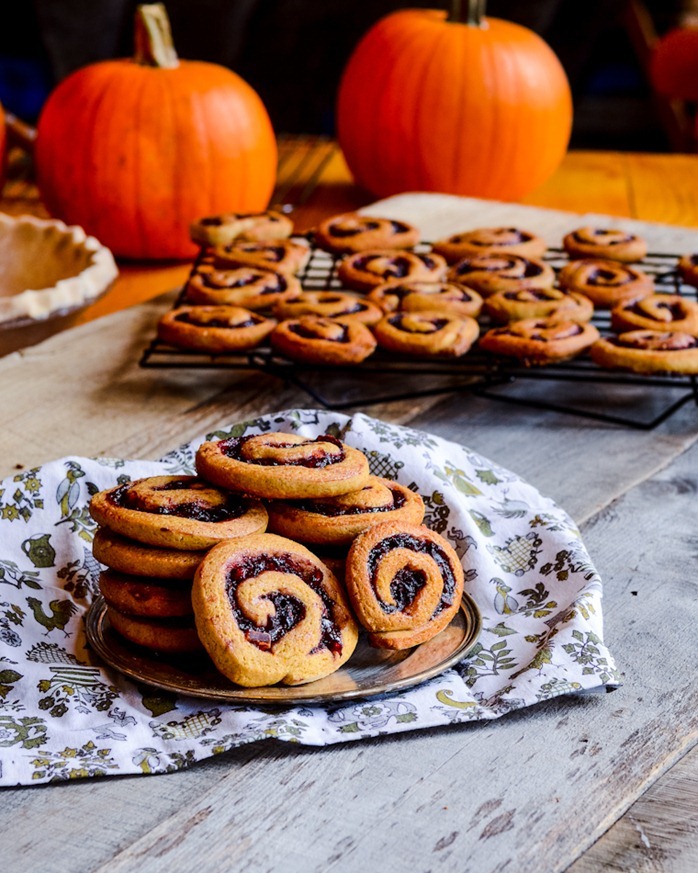 cranberry swirl cookies-0217