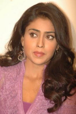 Hot and Sexy Actress Shreya New look images and Shriya Gallery