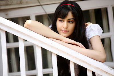 adah sharma spicy unseen pics