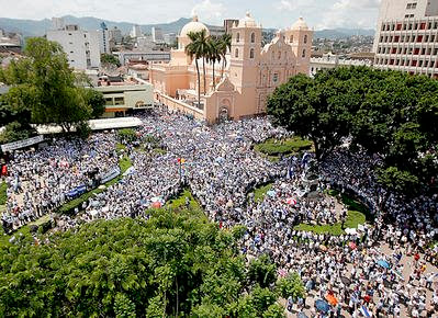 Tegucigalpa, Honduras, anti-zelaya protesters