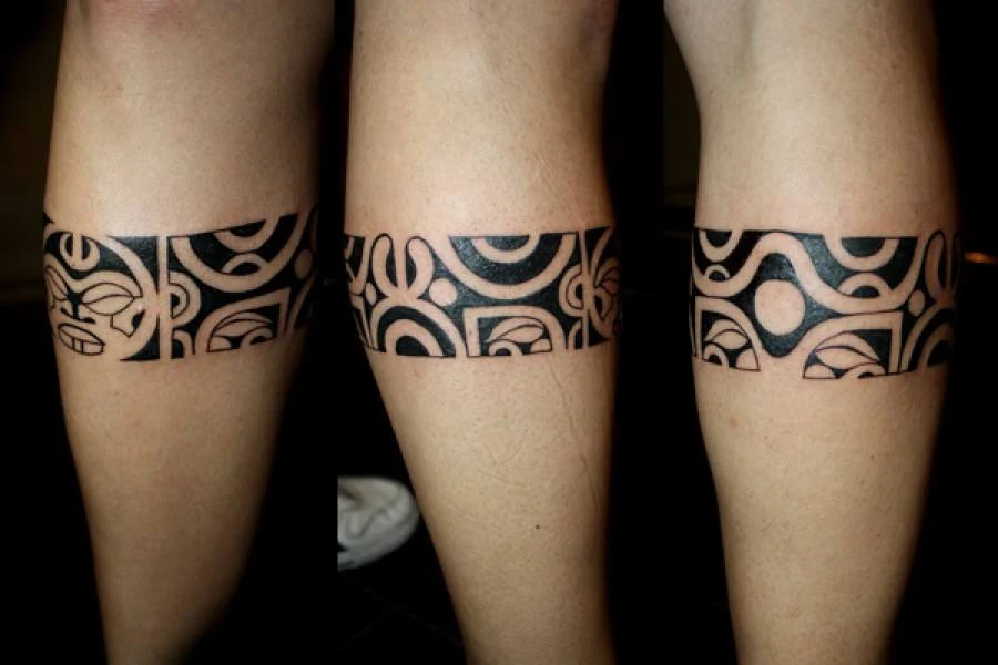 Vemos Tatuaje de Brazalete Maori