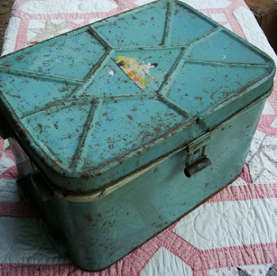 Antique cake box from Steptoes Vintage Wares