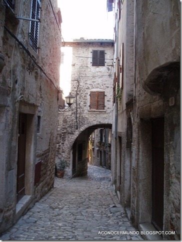 13-Rovinj.Calles y rincones de la old town-P4260110