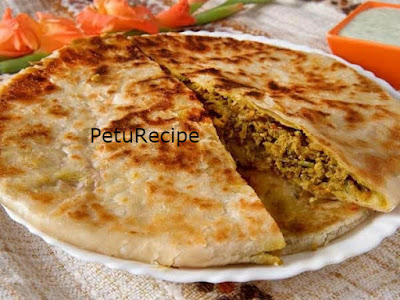 Chicken Paratha Images-Pictures-Photos-Pics-Snaps-Chicken-Paratha-Snapshots-Chicken Paratha Recipe-Chicken Paratha Recipes-Non Veg Items-Chicken Ki Paratha-How to Make Chicken Paratha-How to Prepare Chicken Paratha-Steps for Chicken Paratha-Step by Step Procedure for Chicken Paratha-Paratha-Parathas-Parata-Chicken Paratha Recipe in Hingalish-Chicken Paratha Recipe in Hindi-Chicken Paratha Banane Ki Vidhi-Chicken Paratha Banane Ke Asaan Tarike-Morning-Nasta-Breakfast-How to Make Chicken Paratha in Home-Stuffed Chicken Paratha-Spicy Chicken Paratha-Simple Chicken Paratha-Roti-Chicken Ki Paratha