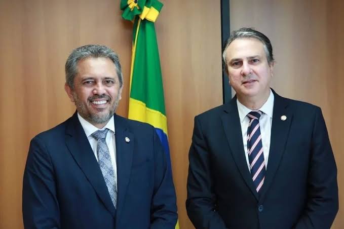 Camilo Santana e Elmano cravam nota máxima no Enem