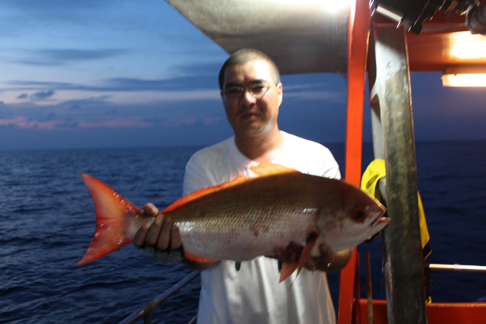 MALAYSIAN FISH HUNTER: MaPuR - MeRaPaS IndoNeSia - 2011 