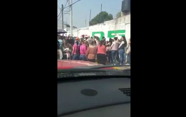  Priistas desesperados en el edomex, está comprando votos en 900 pesos por persona