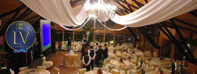 Salón principal decorado para una boda en Tramonti