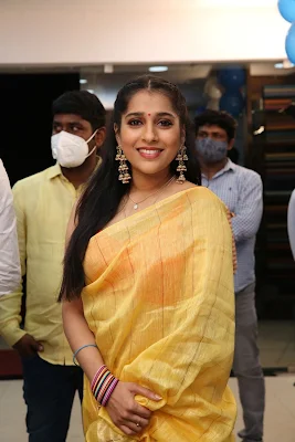 Rashmi Gautam Stills At Lenin House First Anniversary