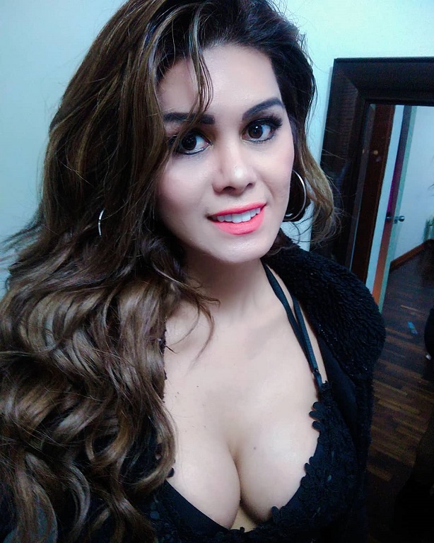 Nataly Saavedra – Beautiful Transgender Women Instagram
