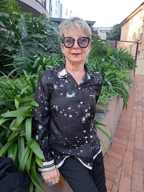 ZODIAK ASTROLOGY STARS MOOD SILK BLOUSE