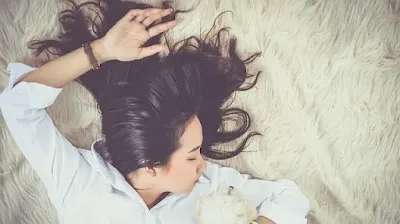 Gadis tidur
