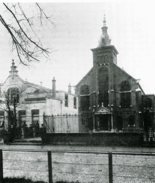 Het kerkgebouw van de Kruisgemeente aan de Boezemsingel te Rotterdam