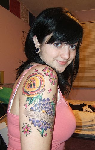 If you like above Rose Tatto Fashion Design please leave your comments