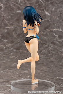 Rikka Takarada de SSSS.Gridman en bikini en esta nueva figura.