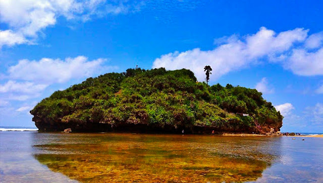 Pantai Drini