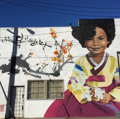 Fascinating: Murals Of Black Ladies In Korean Attire 2