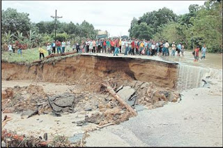 road washed away, Honduras