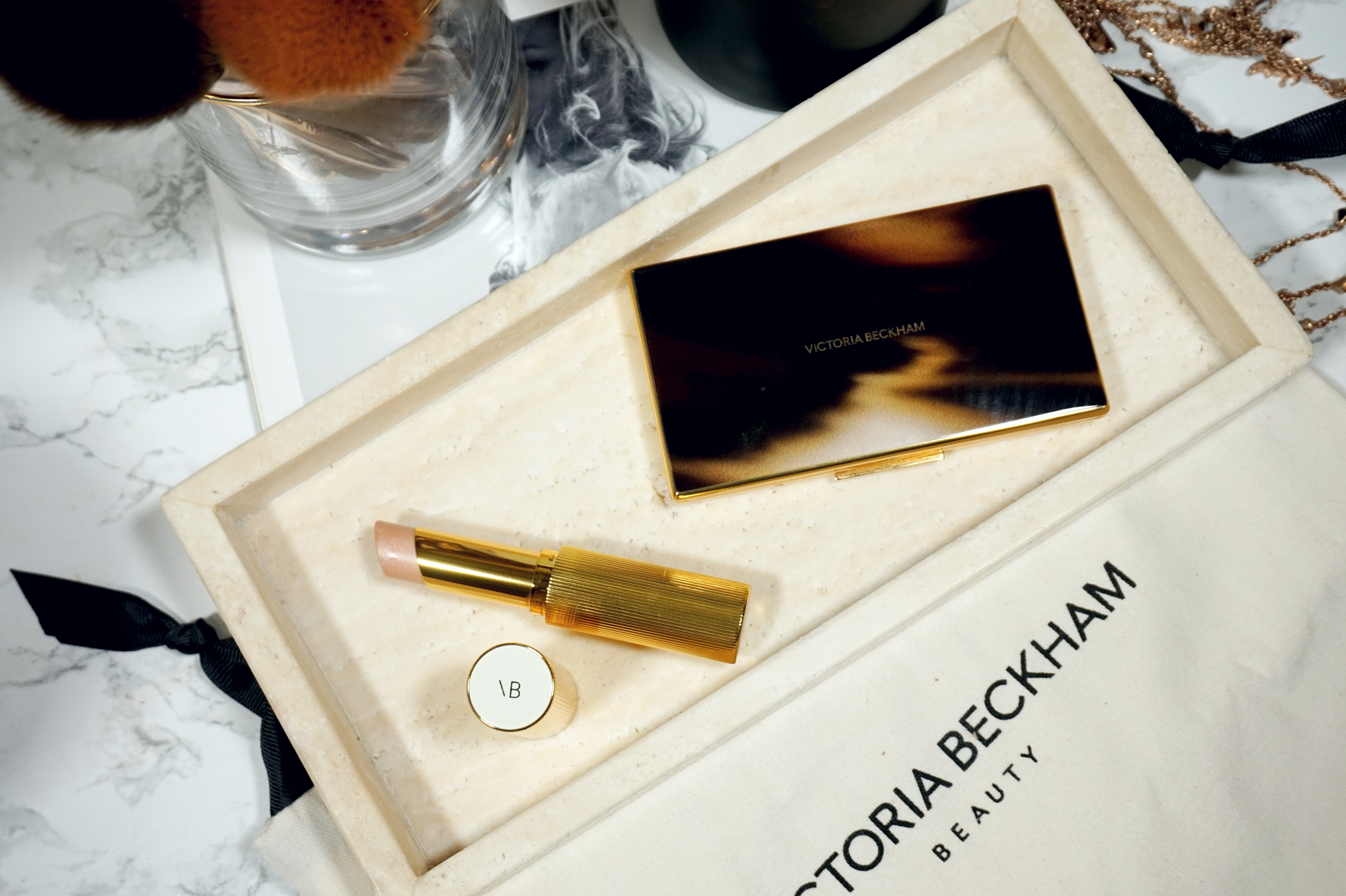 Victoria Beckham Reflect Highlighter Stick Review and Swatches