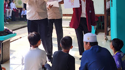 Perwira Mahasiswa Internasional Unhan ajar anak di Cileungsi Bogor