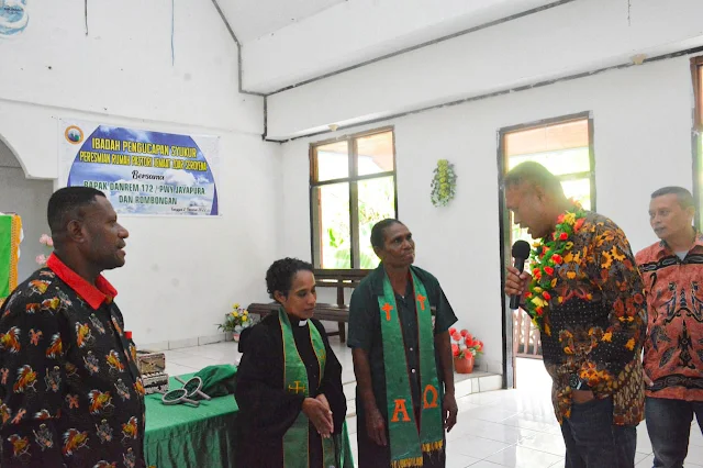 Safari Ibadah, Korem 172/PWY Siap Bantu Pembangunan Gereja GKI Klasis