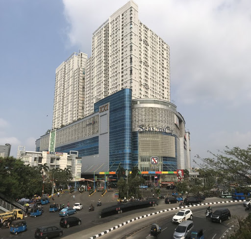 Seasons City Trade Mall di Jembatan Besi, Tambora - Jakarta Barat