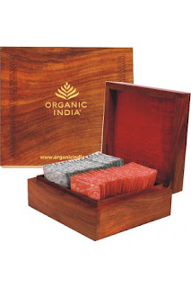 https://bofy.in/organic-food-online/organic-beverages/organic-tea-online/executive-deluxe-wooden-gift.html