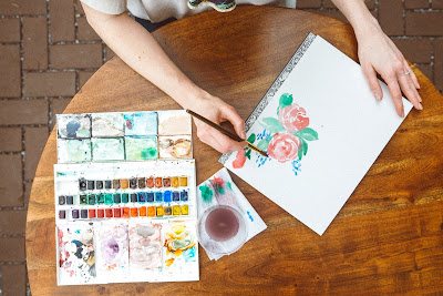 How to Paint Watercolor Flowers for Motherâ€™s Day Crafts. DIY mother's day watercolor cards. DIY mother's day. Quick watercolor flowers. Watercolor painting flowers roses. Watercolor flowers for beginners. 