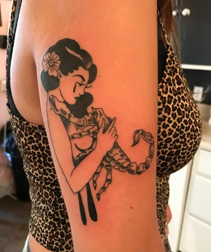 Imagen de tatuaje de escorpión