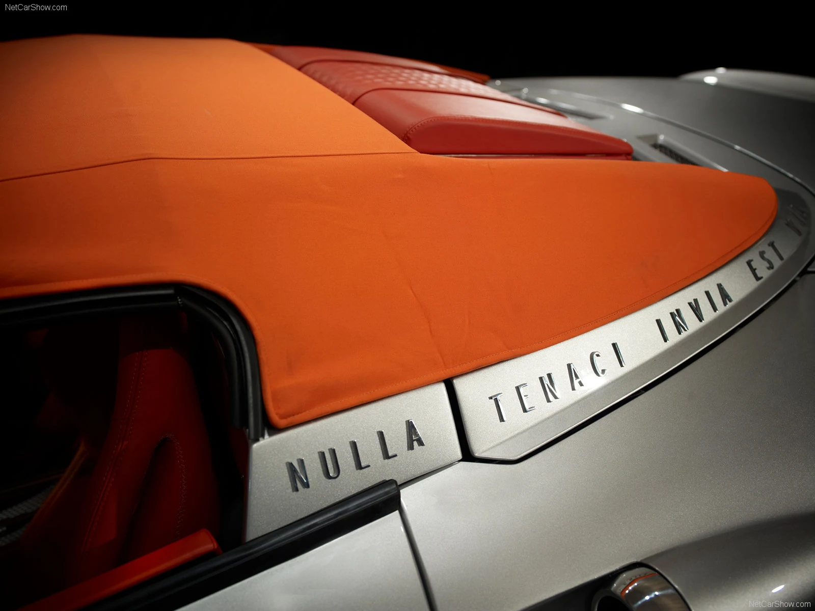 Hình ảnh siêu xe Spyker C8 Aileron Spyder 2010 & nội ngoại thất