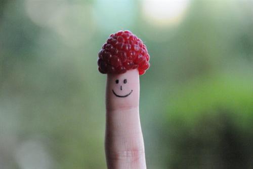 smile by cucumberlove 45 Gorgeous Smiley Fingers Photographs photography