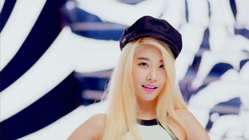 Girl's Day Sojin Ring My Bell