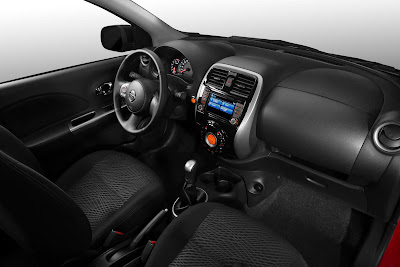 Novo Nissan March 2015 - interior
