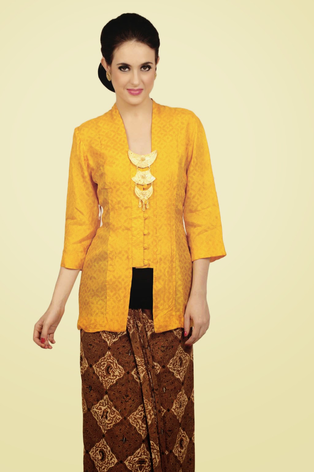  Gambar Baru Model Kebaya Modern hairstylegalleries com