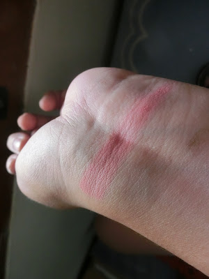 mizzu blush scarlet bloom swatch