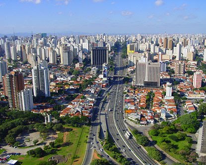 Video: El consul de Haiti en São Paulo dice los Africanos traen Maldicion