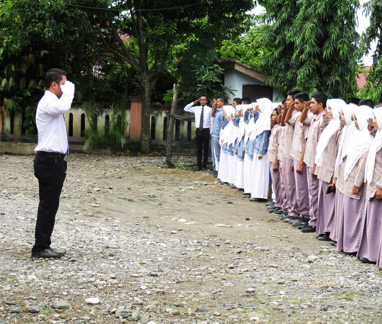 Dokumentasi Kegiatan Peringatan Hari Guru Nasional Ke 70 SMA